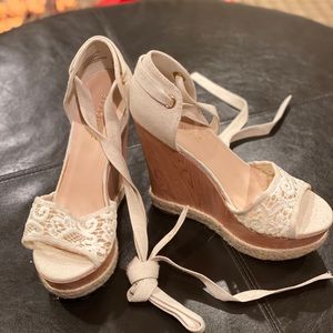 Lace wedges